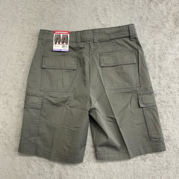 NEW Unionbay Men's Size 30 Cargo Shorts Gray Cotton & Spandex - Picture 2 of 8